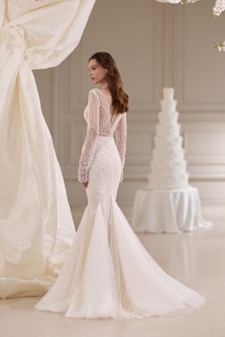 https://elisebride.ro/images/stories/virtuemart/product/Agnes-04.jpg