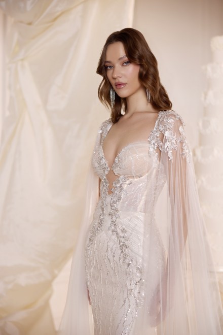 https://elisebride.ro/images/stories/virtuemart/product/Alice-02.jpg