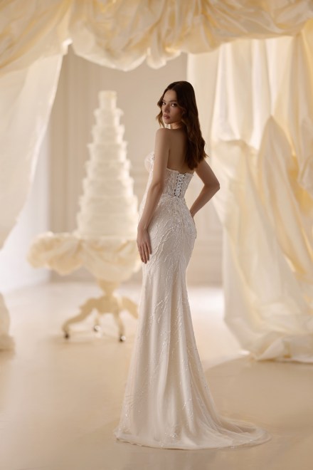 https://elisebride.ro/images/stories/virtuemart/product/Alice-04.jpg
