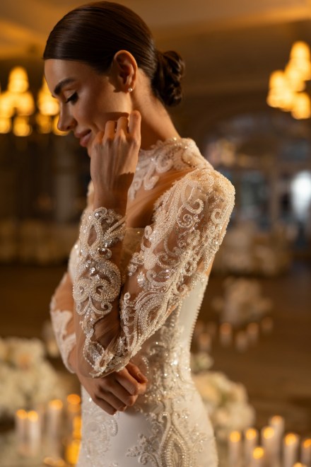 https://elisebride.ro/images/stories/virtuemart/product/Amethyst2.jpg