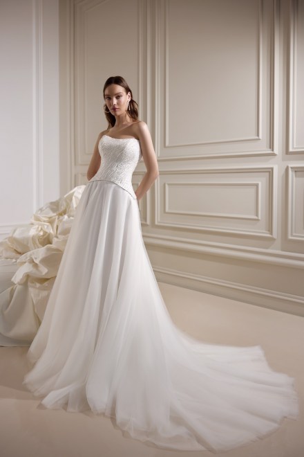 https://elisebride.ro/images/stories/virtuemart/product/Edena5.jpg