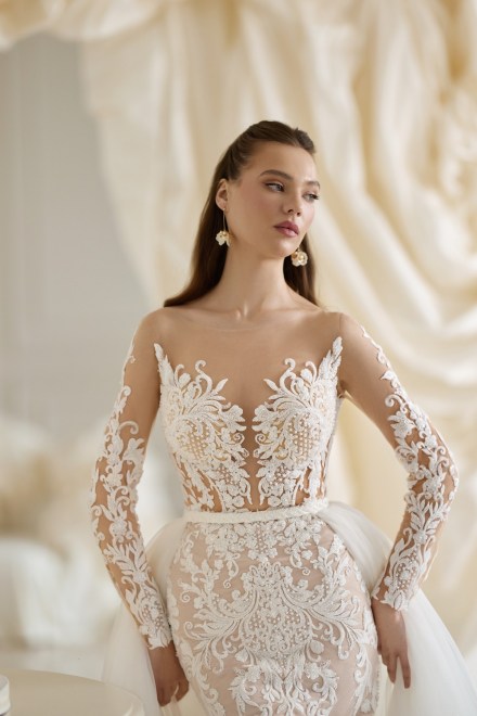 https://elisebride.ro/images/stories/virtuemart/product/Ella1.jpg