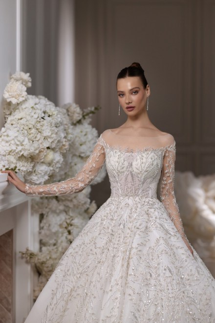 https://elisebride.ro/images/stories/virtuemart/product/Ines3.jpg
