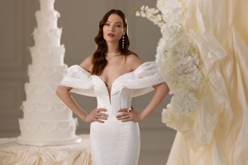 https://elisebride.ro/images/stories/virtuemart/product/Lara2.jpg