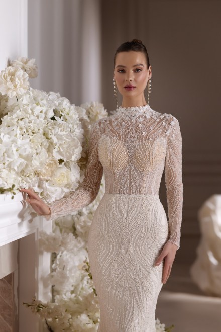 https://elisebride.ro/images/stories/virtuemart/product/Lavinia2.jpg