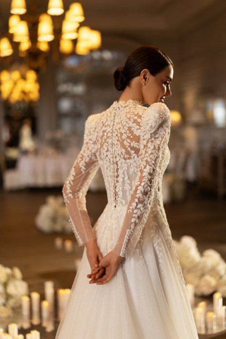 https://elisebride.ro/images/stories/virtuemart/product/Lotus3.jpg
