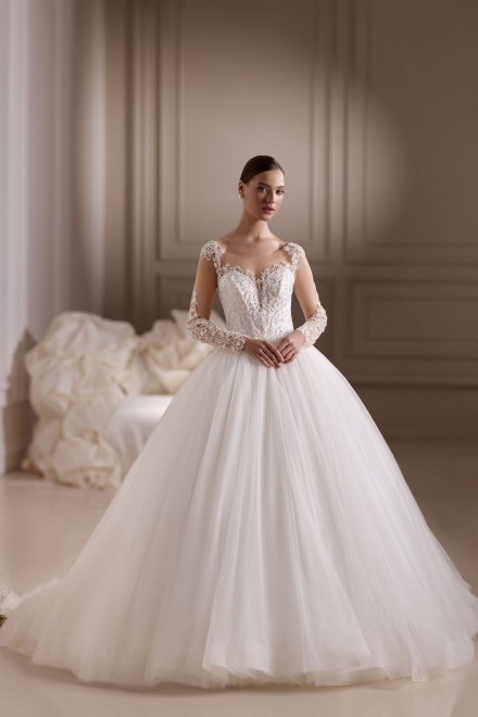 https://elisebride.ro/images/stories/virtuemart/product/Marta0397.jpg