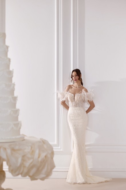 https://elisebride.ro/images/stories/virtuemart/product/Mia3.jpg