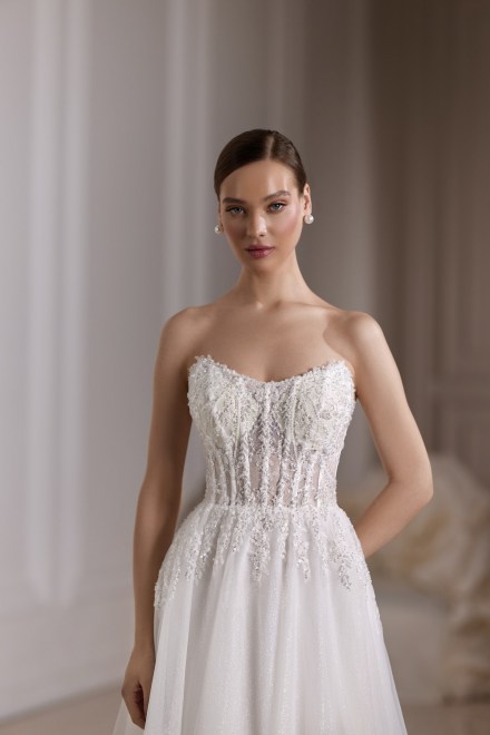 https://elisebride.ro/images/stories/virtuemart/product/Mildred1.jpg