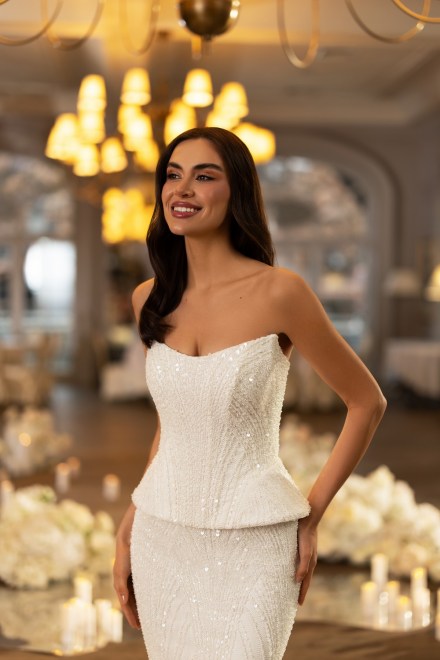 https://elisebride.ro/images/stories/virtuemart/product/Thaliana2.jpg