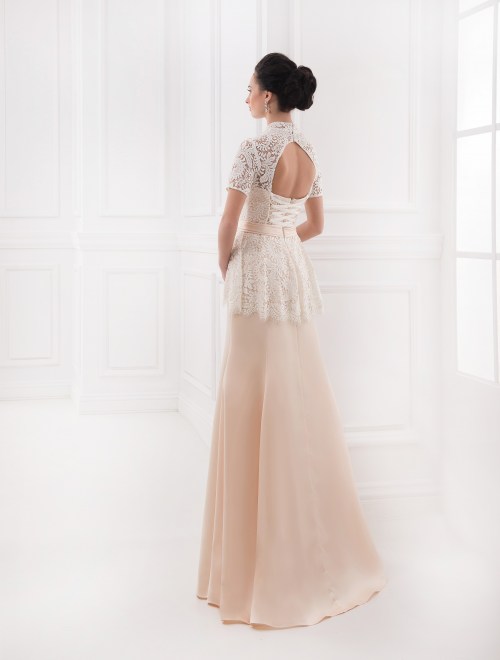 https://elisebride.ro/images/stories/virtuemart/product/VWD_AL_03_c82.jpg