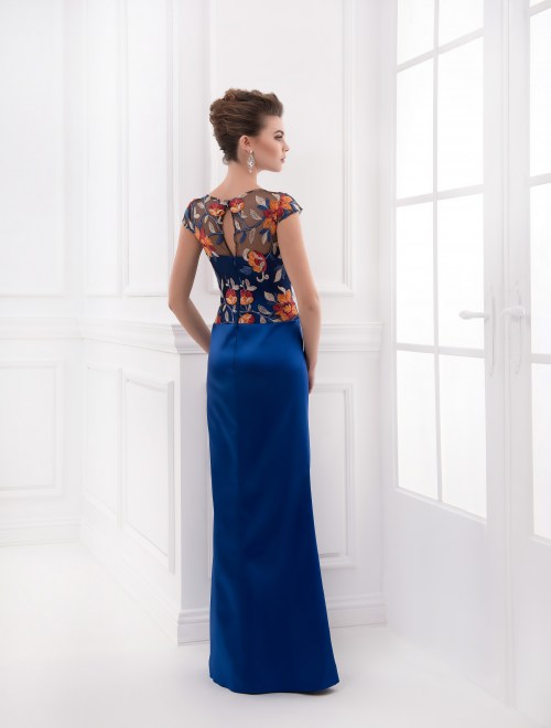 https://elisebride.ro/images/stories/virtuemart/product/VWD_AL_14_c.jpg
