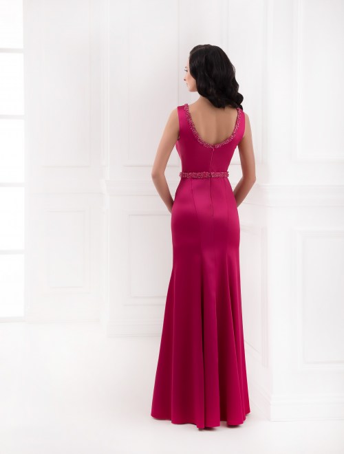 https://elisebride.ro/images/stories/virtuemart/product/VWD_AL_15_c.jpg
