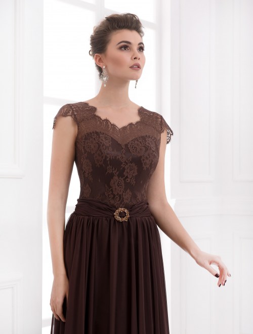 https://elisebride.ro/images/stories/virtuemart/product/VWD_AL_18_b45.jpg