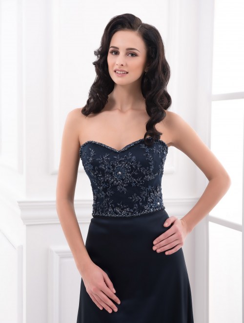 https://elisebride.ro/images/stories/virtuemart/product/VWD_AL_24_b.jpg