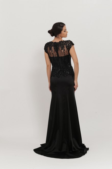 https://elisebride.ro/images/stories/virtuemart/product/VWD_DV_16_c.jpg