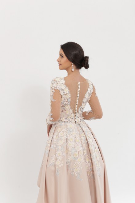 https://elisebride.ro/images/stories/virtuemart/product/VWD_DV_18_b.jpg