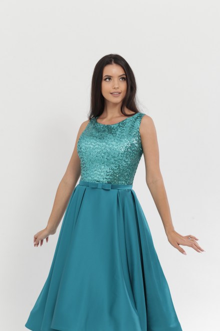 https://elisebride.ro/images/stories/virtuemart/product/VWD_DV_34_b.jpg