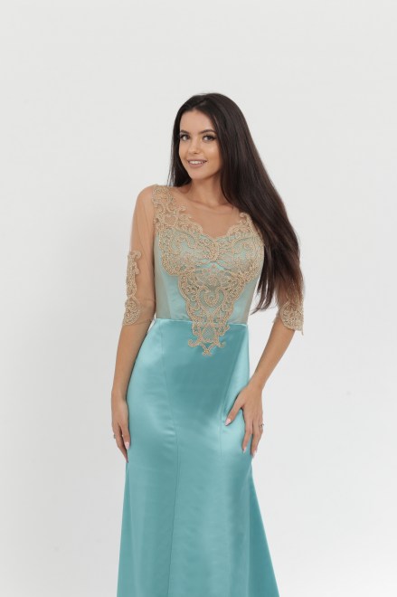 https://elisebride.ro/images/stories/virtuemart/product/VWD_DV_39_b.jpg