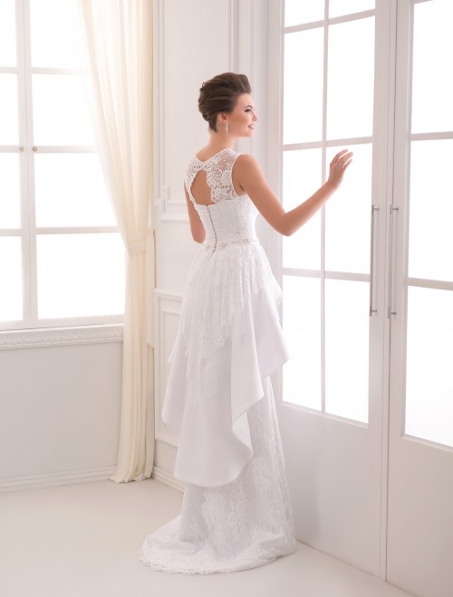 https://elisebride.ro/images/stories/virtuemart/product/VWD_EZ_02_c.jpg