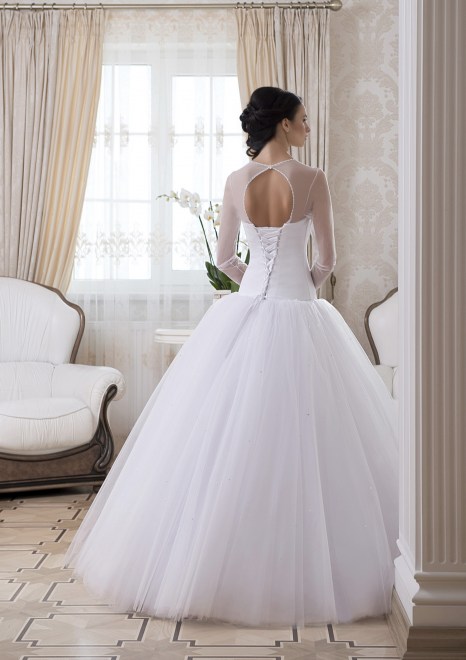 https://elisebride.ro/images/stories/virtuemart/product/VWD_EZ_07_c.jpg