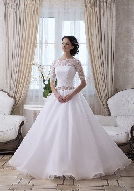 https://elisebride.ro/images/stories/virtuemart/product/VWD_EZ_14_b.jpg