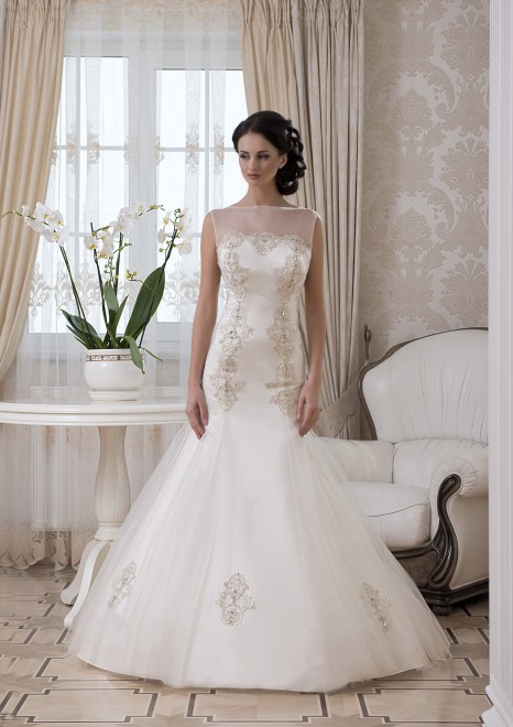https://elisebride.ro/images/stories/virtuemart/product/VWD_EZ_18_b.jpg