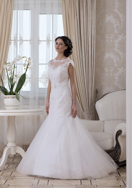 https://elisebride.ro/images/stories/virtuemart/product/VWD_EZ_22_b.jpg