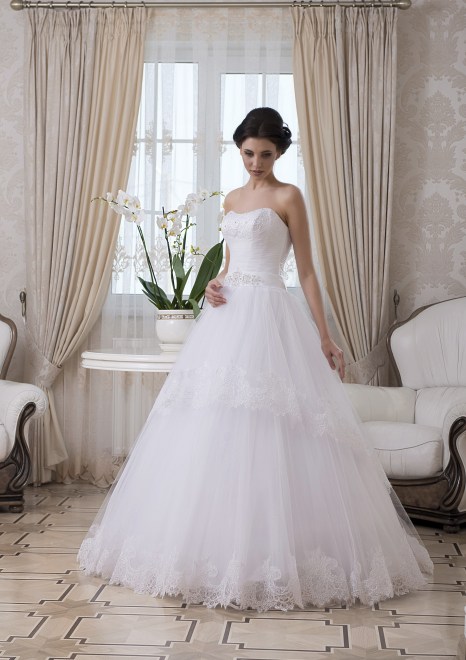https://elisebride.ro/images/stories/virtuemart/product/VWD_EZ_25_b.jpg