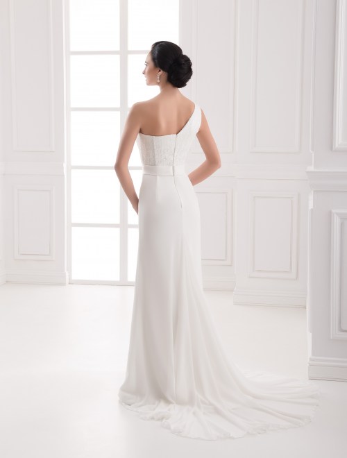 https://elisebride.ro/images/stories/virtuemart/product/VWD_FN_04_c.jpg
