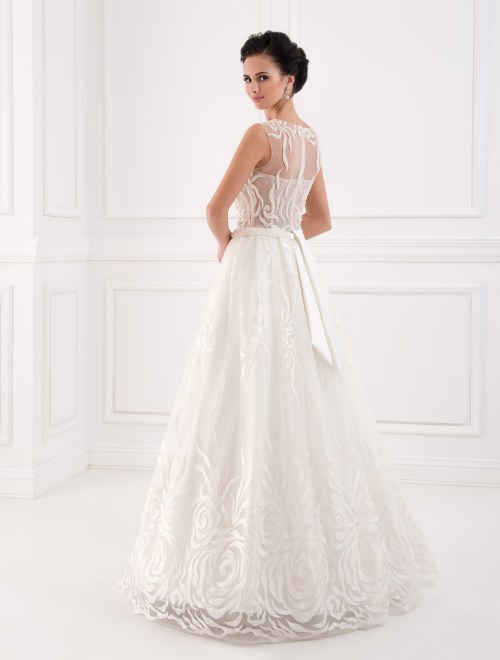 https://elisebride.ro/images/stories/virtuemart/product/VWD_FN_07_c.jpg