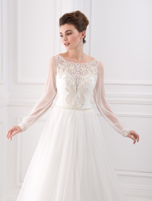 https://elisebride.ro/images/stories/virtuemart/product/VWD_FN_15_b46.jpg