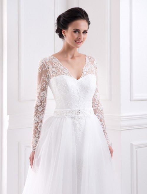 https://elisebride.ro/images/stories/virtuemart/product/VWD_FN_19_b98.jpg