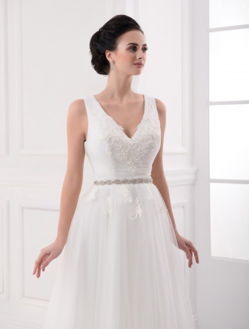 https://elisebride.ro/images/stories/virtuemart/product/VWD_FN_24_b.jpg