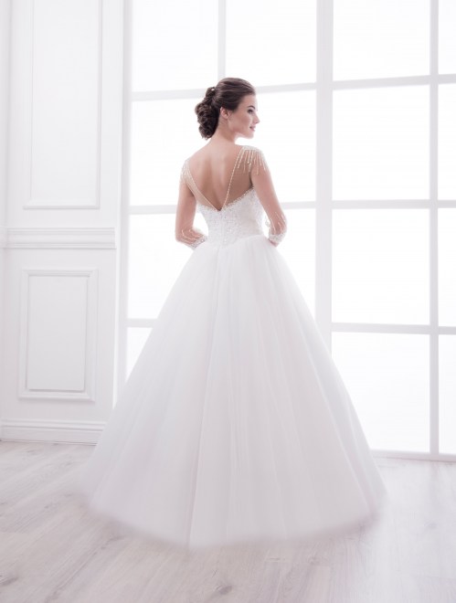 https://elisebride.ro/images/stories/virtuemart/product/VWD_IM_04_c84.jpg