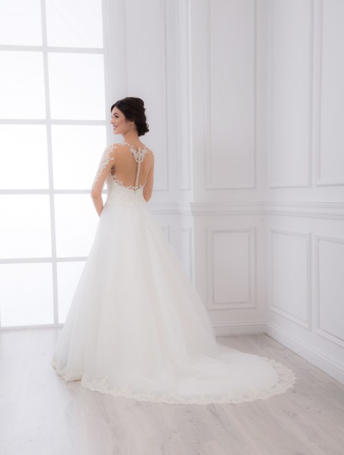 https://elisebride.ro/images/stories/virtuemart/product/VWD_IM_25_c73.jpg