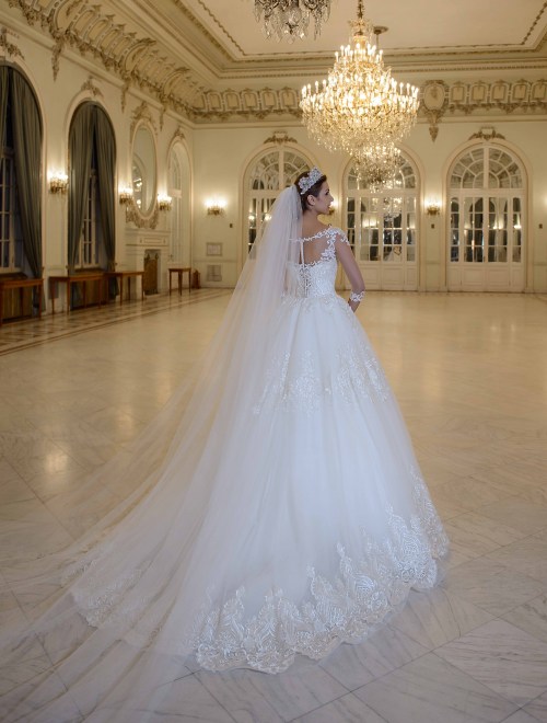 https://elisebride.ro/images/stories/virtuemart/product/VWD_IN_01_c.jpg