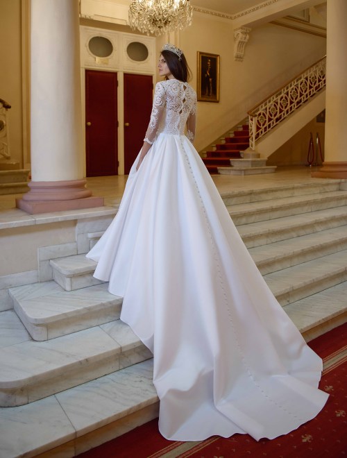 https://elisebride.ro/images/stories/virtuemart/product/VWD_IN_08_c.jpg