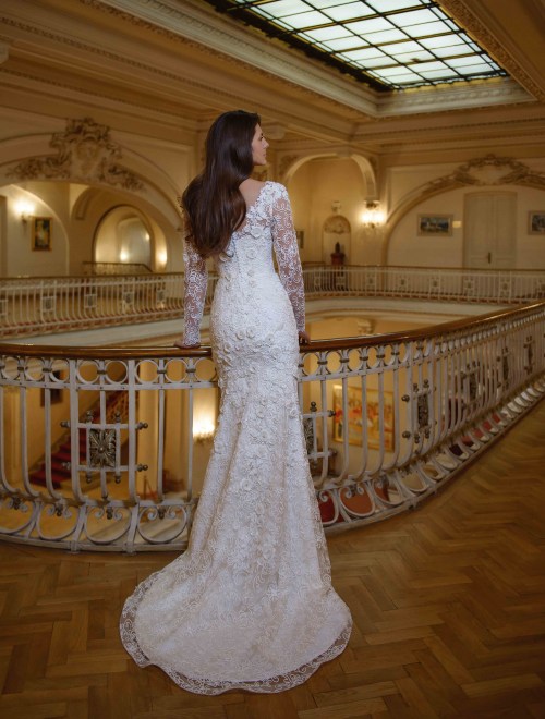 https://elisebride.ro/images/stories/virtuemart/product/VWD_IN_09_c.jpg