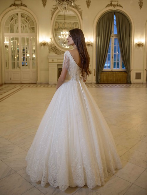 https://elisebride.ro/images/stories/virtuemart/product/VWD_IN_11_c.jpg