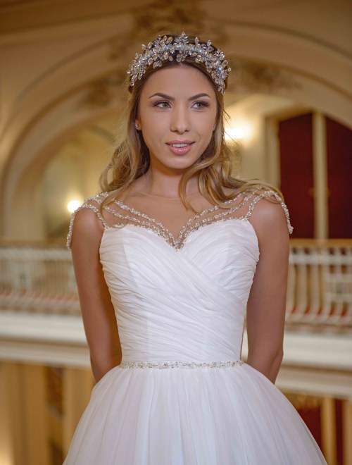 https://elisebride.ro/images/stories/virtuemart/product/VWD_IN_19_b.jpg