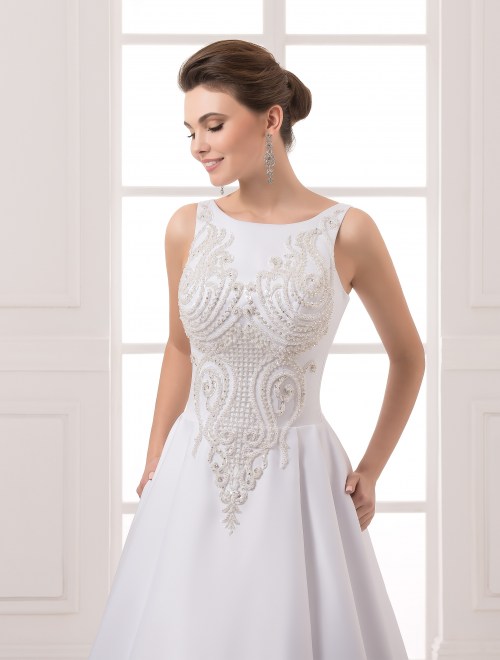 https://elisebride.ro/images/stories/virtuemart/product/VWD_IP_02_b21.jpg