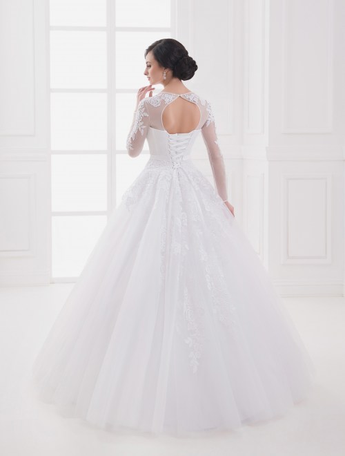 https://elisebride.ro/images/stories/virtuemart/product/VWD_IP_09_c.jpg