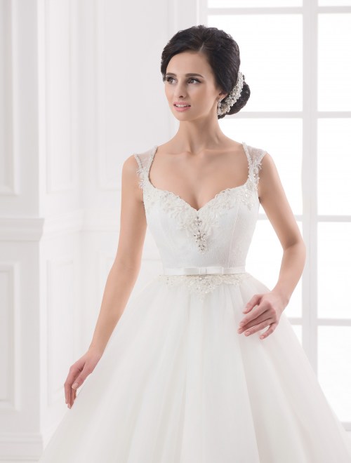 https://elisebride.ro/images/stories/virtuemart/product/VWD_IP_11_b.jpg