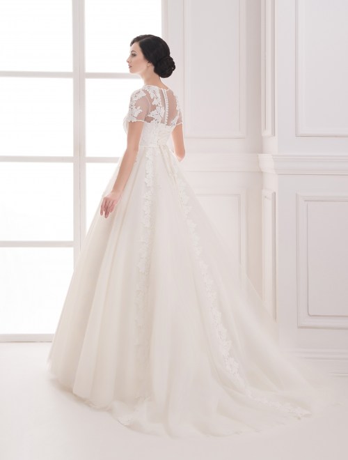 https://elisebride.ro/images/stories/virtuemart/product/VWD_IP_12_c.jpg