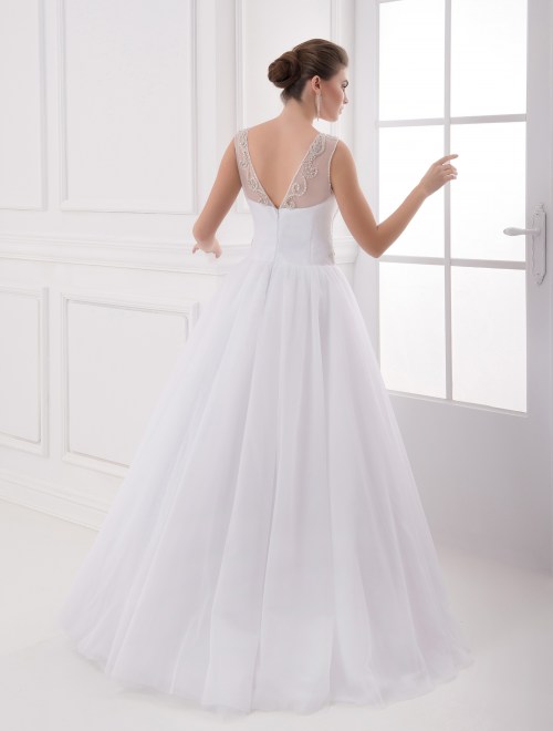 https://elisebride.ro/images/stories/virtuemart/product/VWD_IP_18_c19.jpg