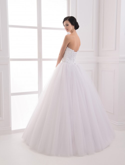 https://elisebride.ro/images/stories/virtuemart/product/VWD_IP_24_c.jpg