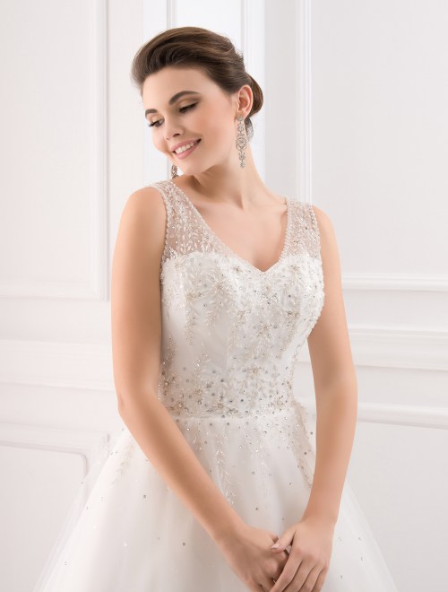 https://elisebride.ro/images/stories/virtuemart/product/VWD_IP_36_b.jpg