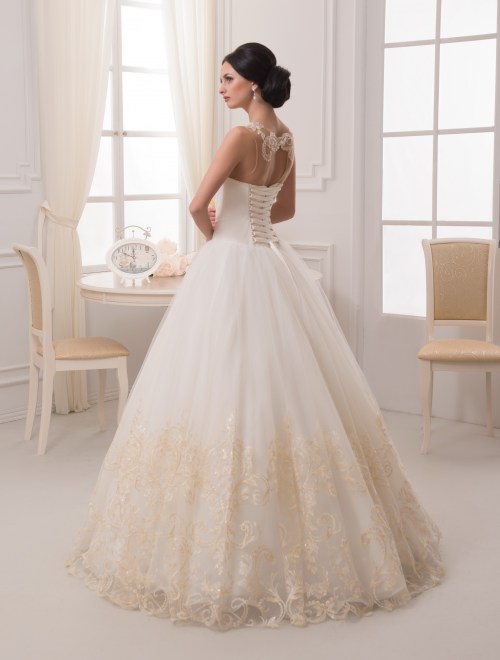 https://elisebride.ro/images/stories/virtuemart/product/VWD_PL_12_c.jpg
