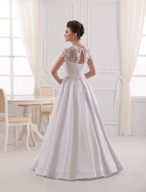 https://elisebride.ro/images/stories/virtuemart/product/VWD_RM_01_c.jpg